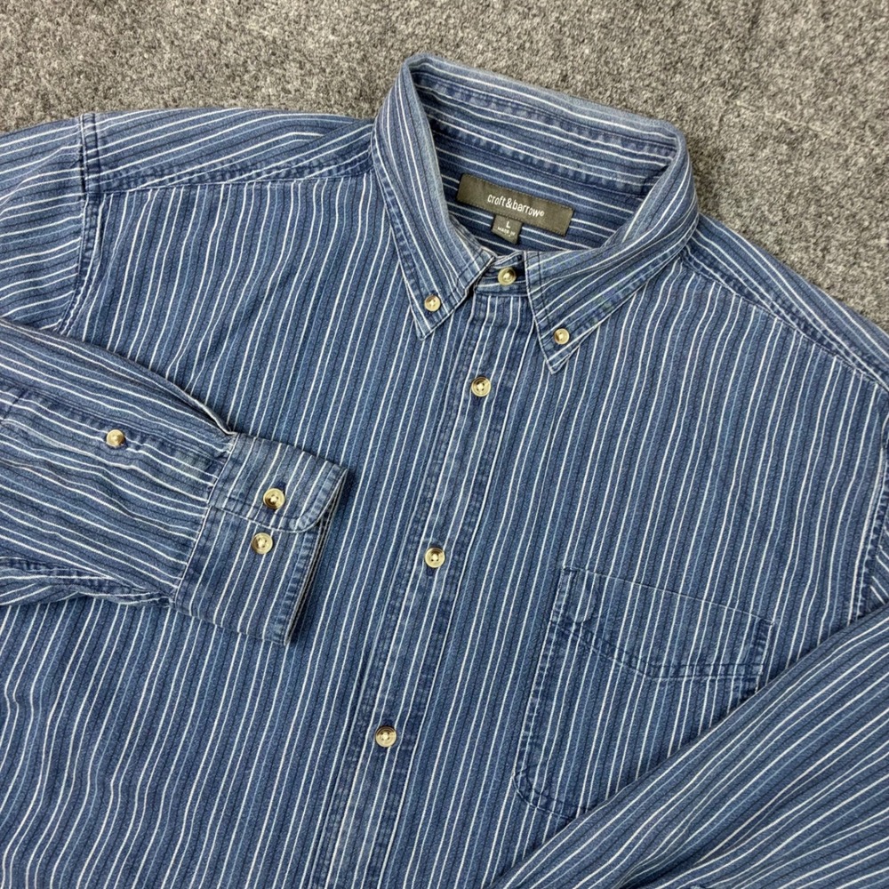 Craft & Barrow Men Large Blue White Striped Button Down Shirt Long Sleeve Cotton
